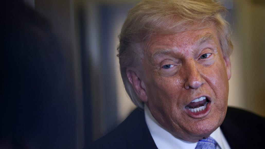 Trump diz que atirador tinha ‘histórico de violência e possível obsessão’ pela Casa Branca