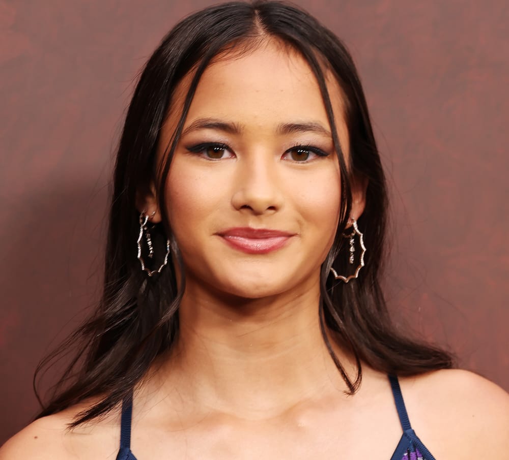 Atriz de ‘Godzilla vs Kong’ morre aos 18 anos