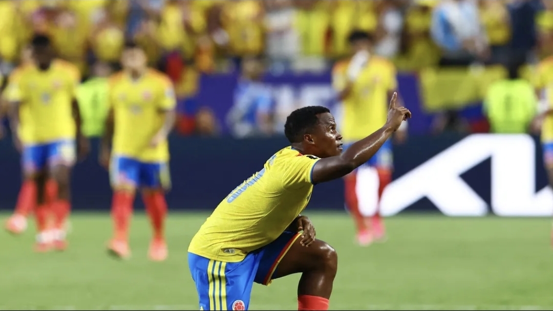 Com gol de Jhon Arias, Colômbia vence Gana e enfrenta a Suíça nas oitavas