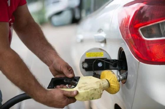 Conselho aprova aumento de etanol na gasolina de 30% para 32% em meio à escalada da guerra no Oriente Médio