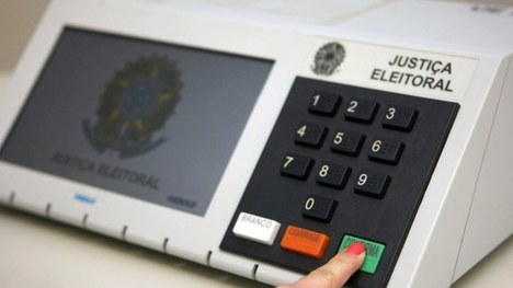 Eleitorado brasileiro cresce 1,4% na comparação com 2022 e chega a 158,7 milhões, diz TSE