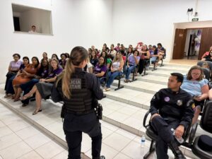 Agosto Lilás reúne comunidade e militares em Vera para discutir prevenção à violência contra a mulher