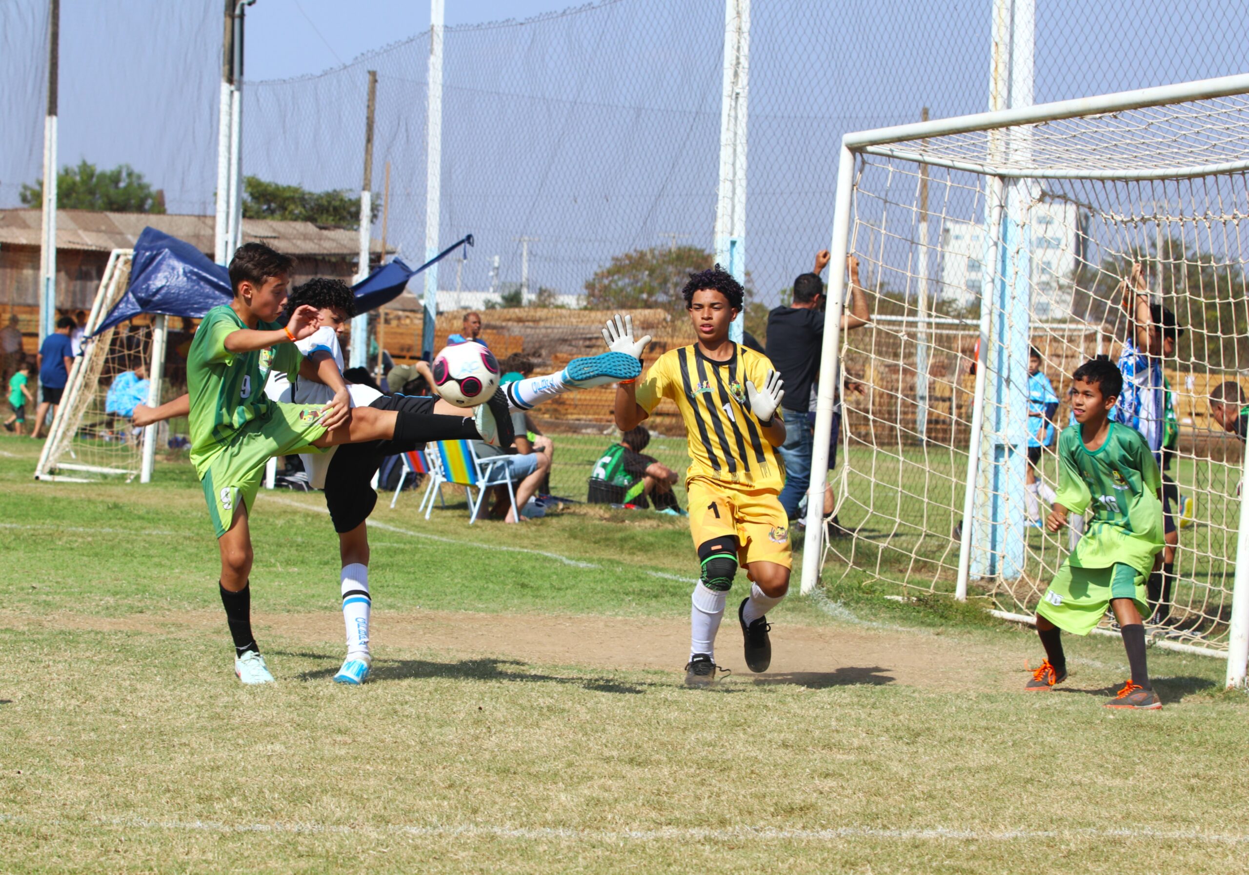 Copa de Base reúne 53 equipes de futebol e destaca jovens atletas de Vera em Sinop