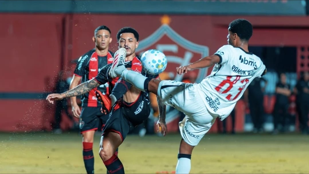 Vasco derrota o Vitória no Barradão e vai à semifinal da Copa do Brasil