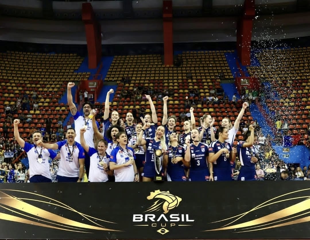 Minas bate o Osasco e conquista o título da Brasil Cup de vôlei feminino
