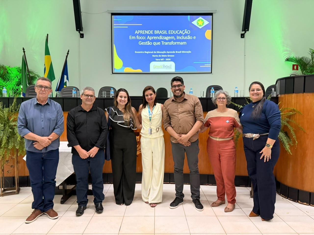 Vera sedia encontro regional do Aprende Brasil com foco na educação inclusiva e na formação de gestores