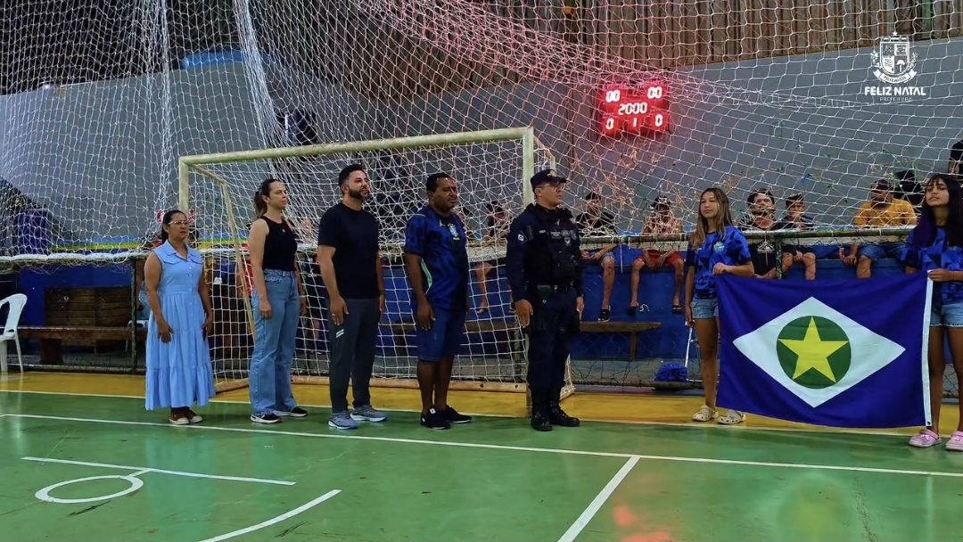 Vídeo: Com 20 equipes e 290 atletas, Feliz Natal abre o Campeonato Municipal de Futsal 2026