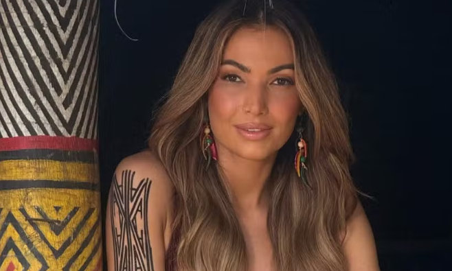 Patrícia Poeta abre álbum de fotos de visita a aldeia indígena: ‘Gratidão pela acolhida’